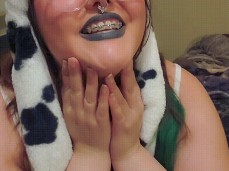 BBW Hucow Gives You Facial Options